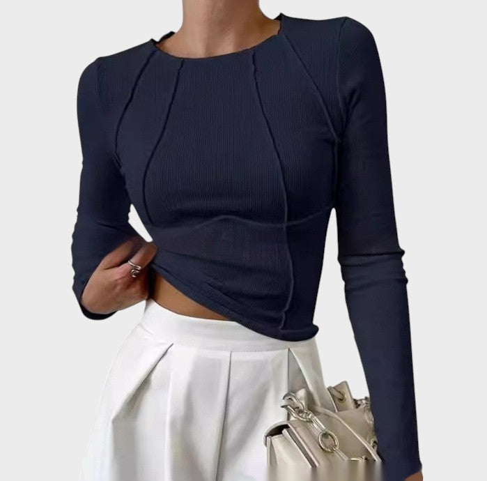 Aiga Modernas Top ar Garām Piedurknēm - Elegance and Comfort for Every Occasion