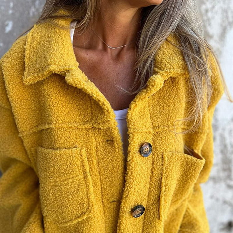 Sarmīte | Stylish and Elegant Autumn Coat